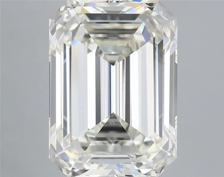 5.04ct Emerald Lab Grown Diamond (Colour I, Clarity VS1, IGI Certified)